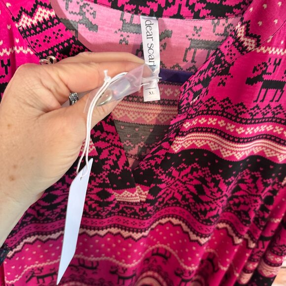 Dear Scarlett - Lizzy Top with Three Quarter Sleeves - Burgundy - XL - NWT - Picture 3 of 7